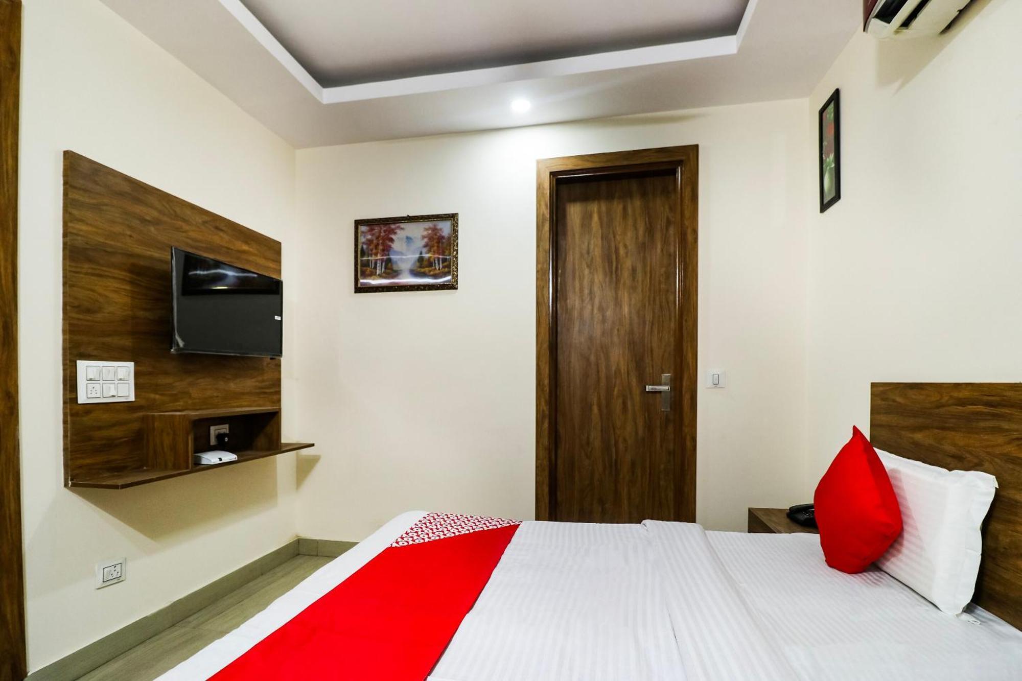 Hotel O The Vansh Balaji Hot Faridabad Exterior foto
