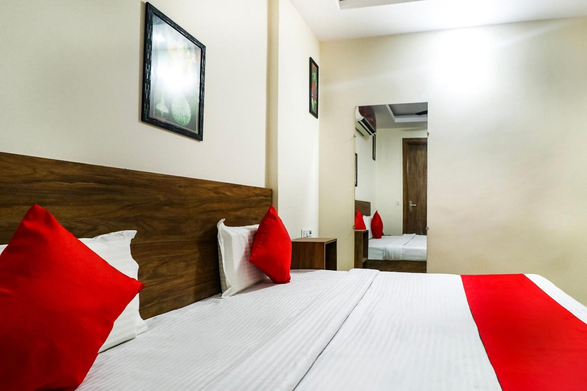 Hotel O The Vansh Balaji Hot Faridabad Exterior foto